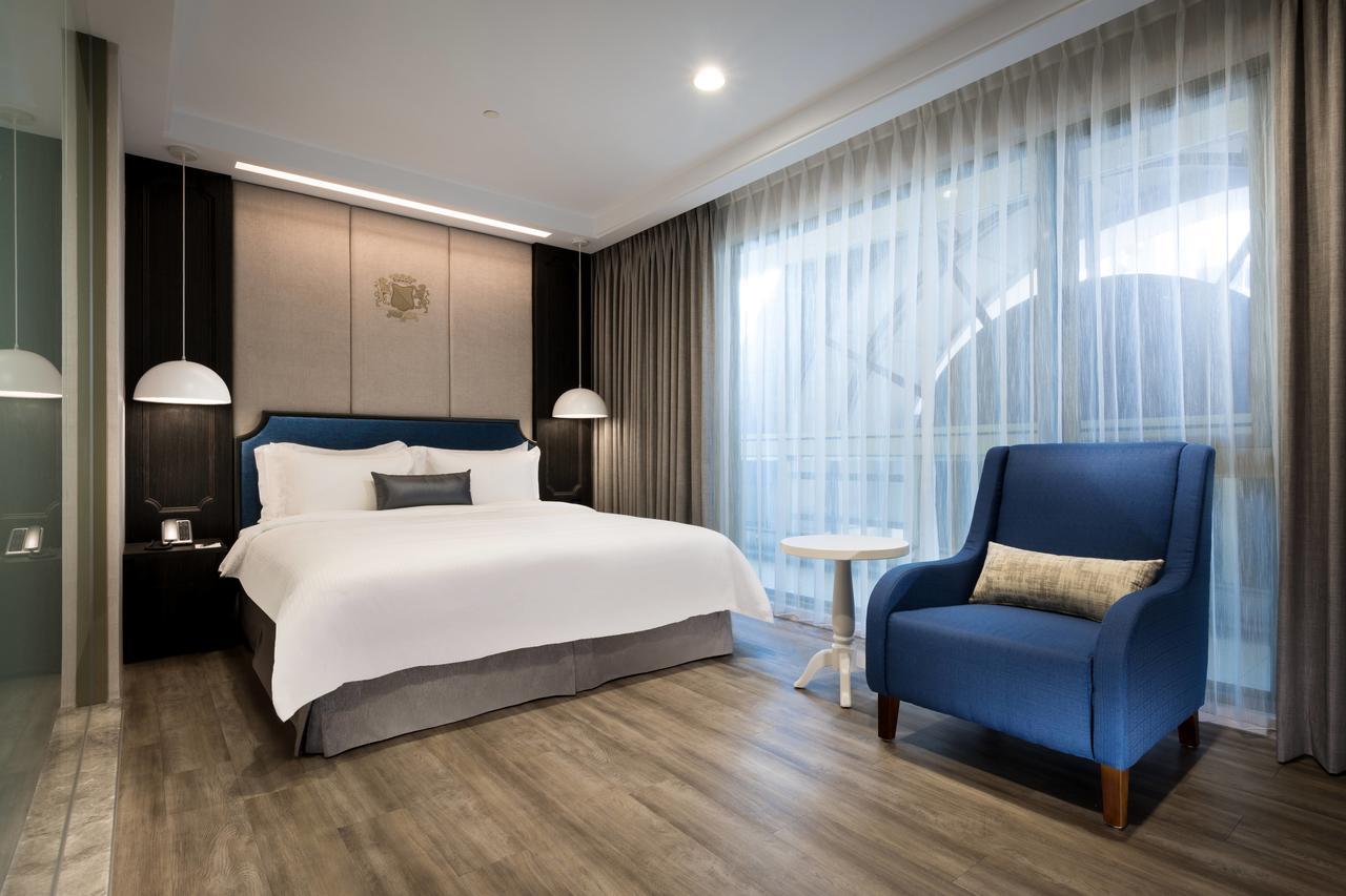 Hua Hotel Tainan Buitenkant foto