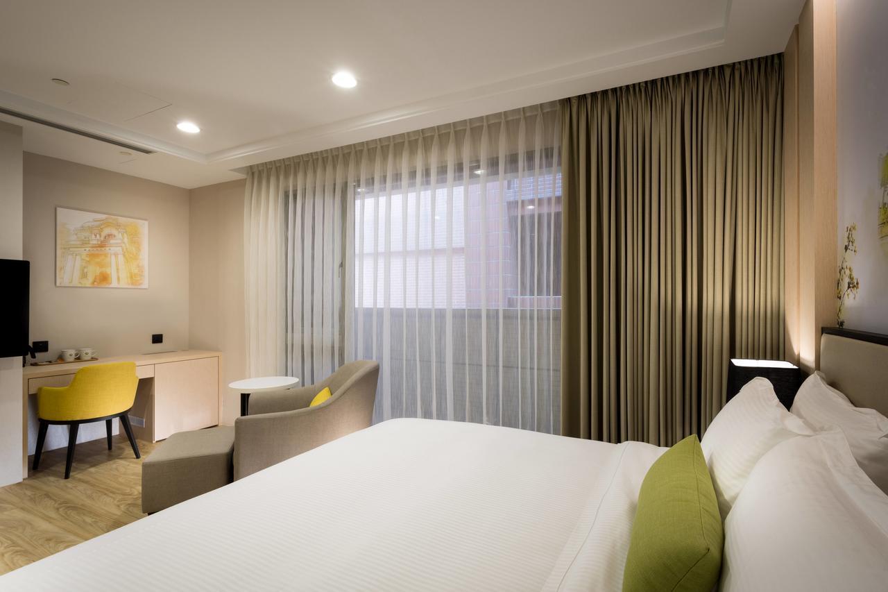 Hua Hotel Tainan Buitenkant foto