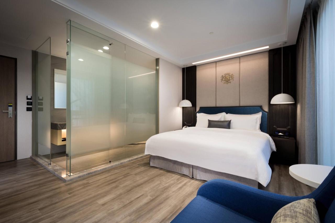 Hua Hotel Tainan Buitenkant foto
